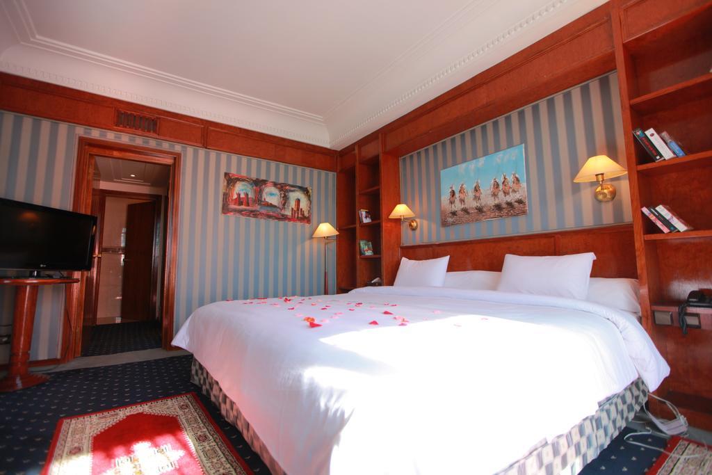Hotel Transatlantique Meknès Eksteriør billede